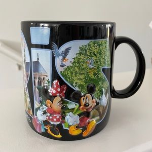 NWT Limited Edition Disneyland Resort Paris Exclusive Embossed Large Coffee Mug